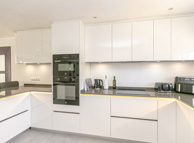 Revente - Villa - Orihuela - Orihuela Costa