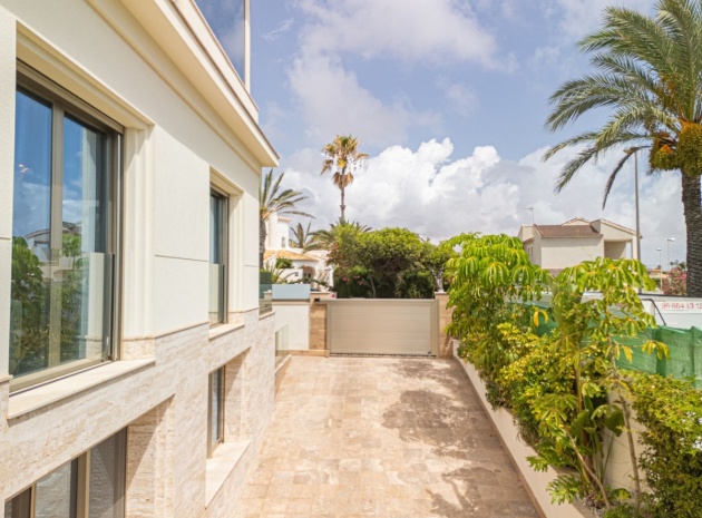 Wiederverkauf - Villa - Orihuela - Orihuela Costa