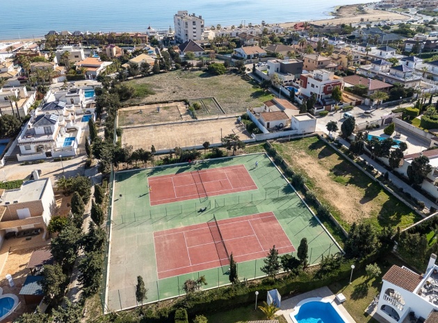 Wiederverkauf - Villa - Torrevieja - Torrevieja Centro
