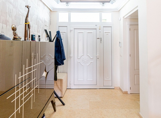 Wiederverkauf - Villa - Torrevieja - Torrevieja Centro