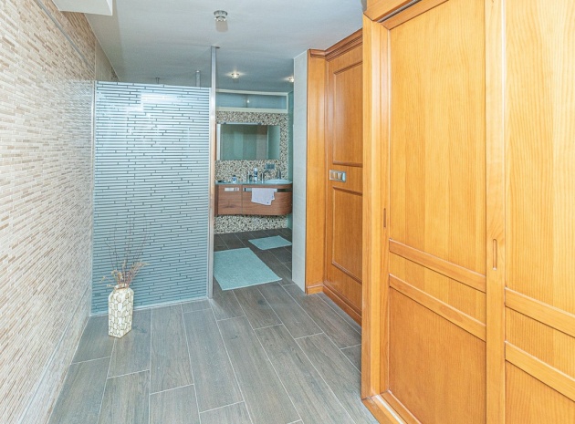 Wiederverkauf - Villa - Torrevieja - Torrevieja Centro