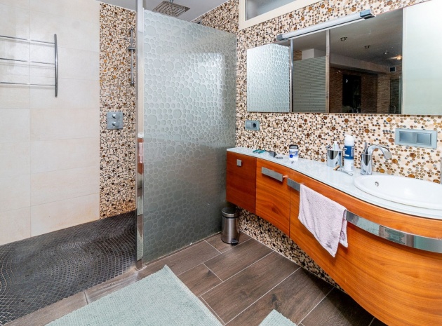 Wiederverkauf - Villa - Torrevieja - Torrevieja Centro