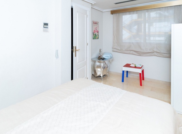 Wiederverkauf - Villa - Torrevieja - Torrevieja Centro