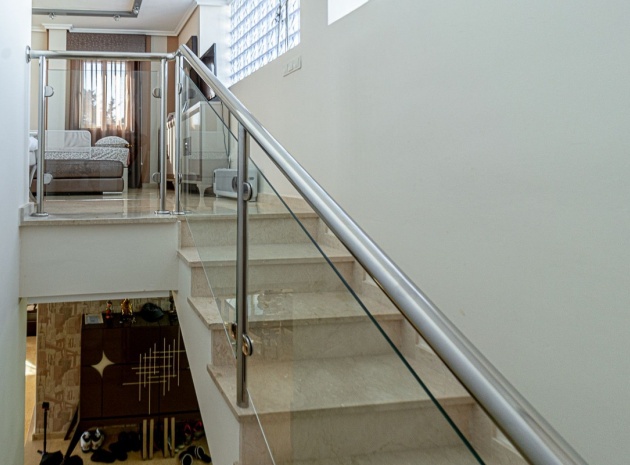 Wiederverkauf - Villa - Torrevieja - Torrevieja Centro