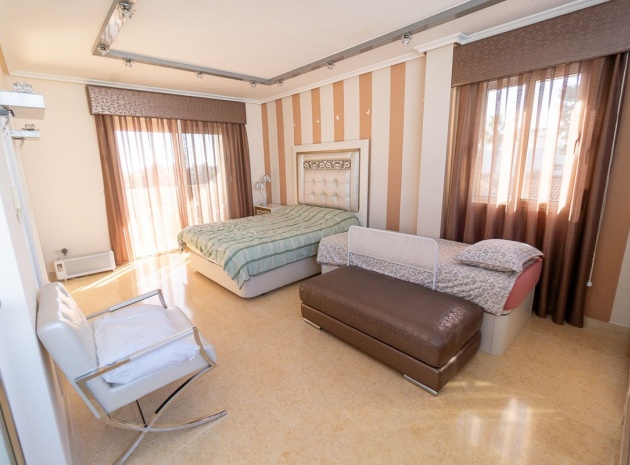 Wiederverkauf - Villa - Torrevieja - Torrevieja Centro