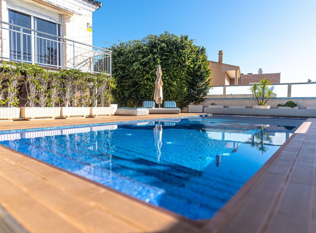 Wiederverkauf - Villa - Torrevieja - Torrevieja Centro