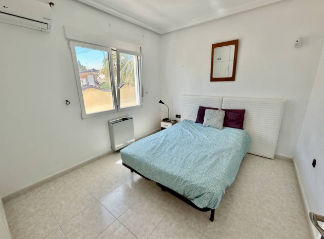 Wederverkoop - Villa - Ciudad Quesada - Urbanizaciones