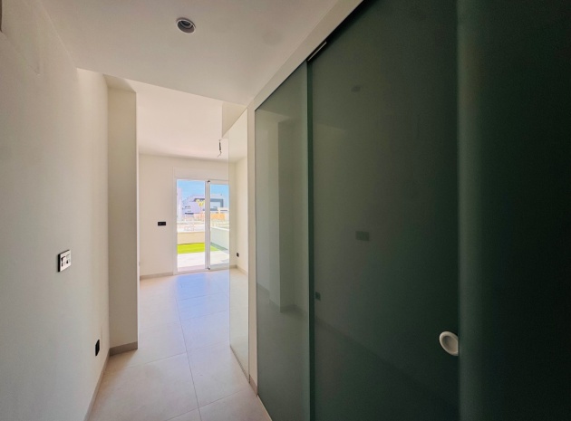 Resale - Apartment - Guardamar del Segura - El Raso