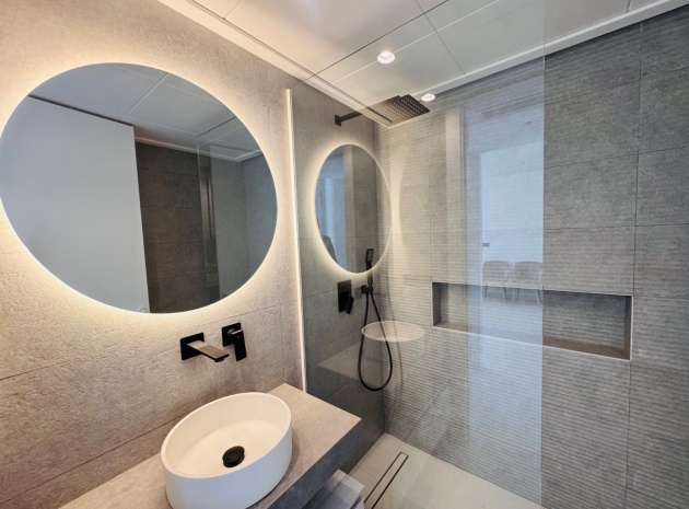 Resale - Apartment - Guardamar del Segura - El Raso