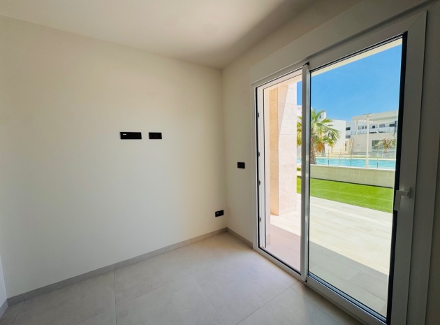Resale - Apartment - Guardamar del Segura - El Raso