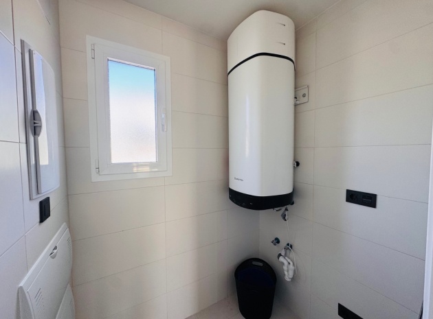 Resale - Apartment - Guardamar del Segura - El Raso