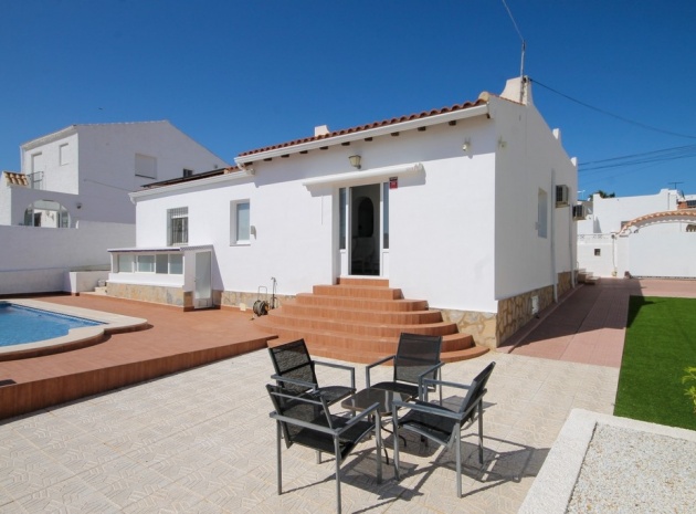 Resale - Villa - San Miguel de Salinas - San Miguel De Salinas