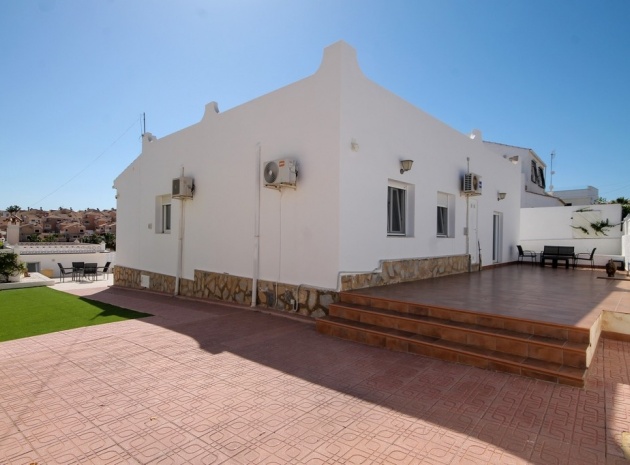 Resale - Villa - San Miguel de Salinas - San Miguel De Salinas