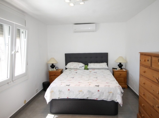 Resale - Villa - San Miguel de Salinas - San Miguel De Salinas