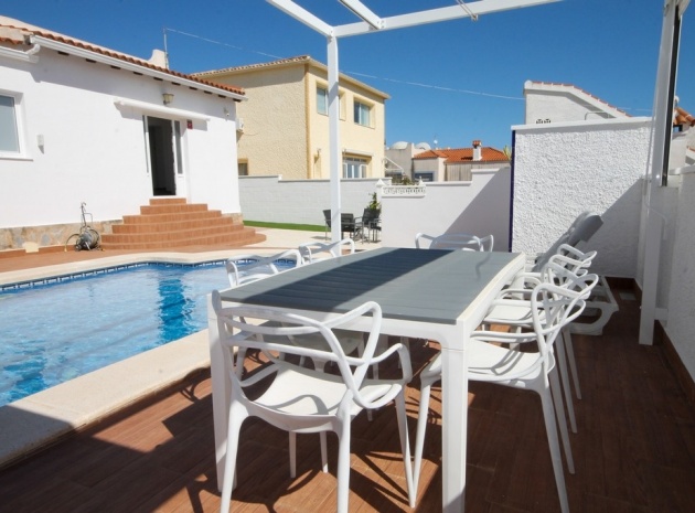 Resale - Villa - San Miguel de Salinas - San Miguel De Salinas