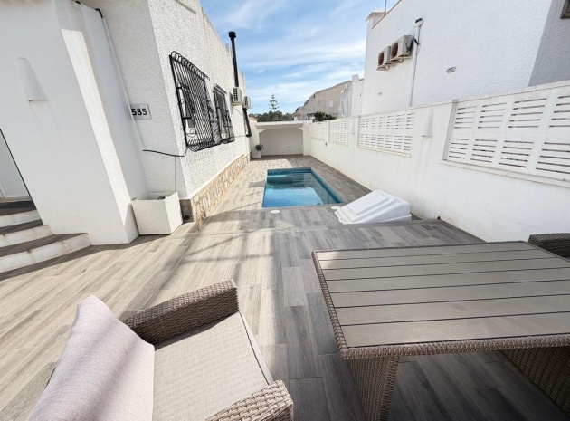Wederverkoop - Villa - Villamartin - Blue Lagoon