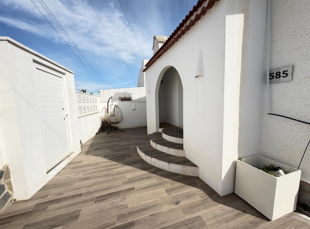 Wederverkoop - Villa - Villamartin - Blue Lagoon