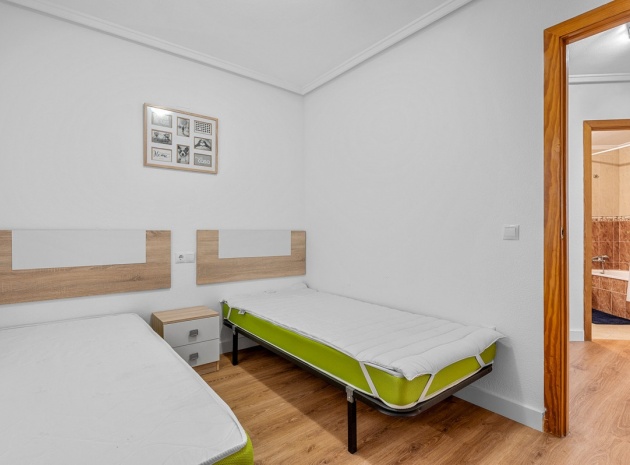 Wederverkoop - Appartement - Torrevieja - Torrevieja Centro