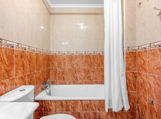 Wederverkoop - Appartement - Torrevieja - Torrevieja Centro
