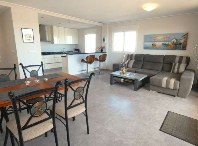 Resale - Apartment - Orihuela - Punta Prima