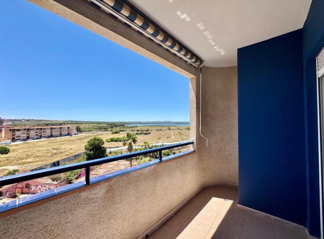Resale - Apartment - Torrevieja - Torrevieja Centro