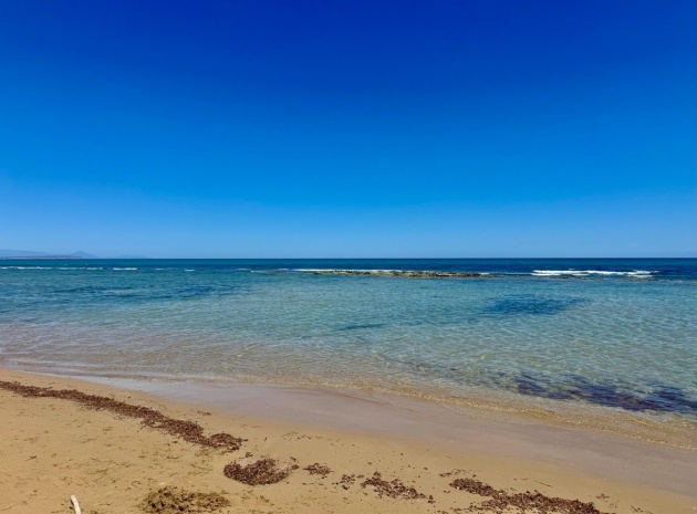 Resale - Apartment - Torrevieja - Torrevieja Centro