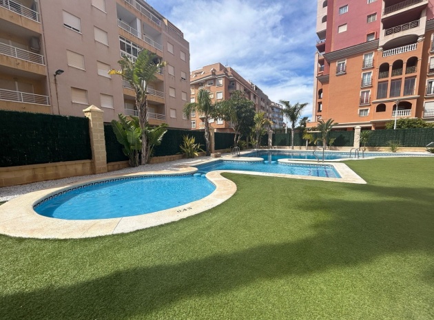 Revente - Appartement - Torrevieja - Torrevieja Centro