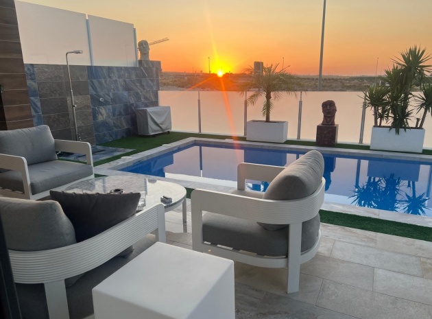 Återförsäljning - Villa - San Miguel de Salinas - Vistabella Golf