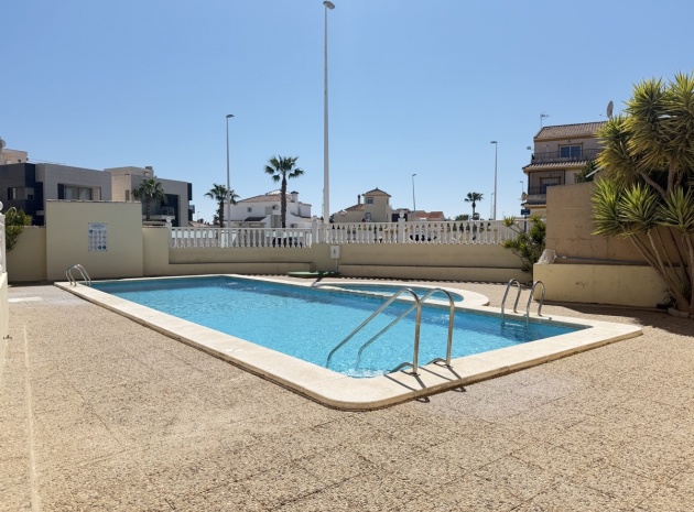 Återförsäljning - Lägenhet - La Zenia - Res. Sal y Mar