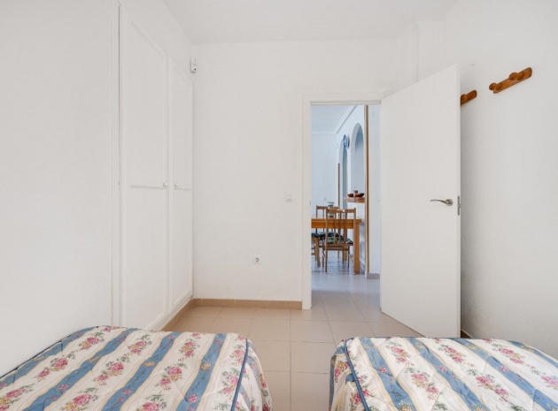 Resale - Villa - Torrevieja - Torrevieja Centro