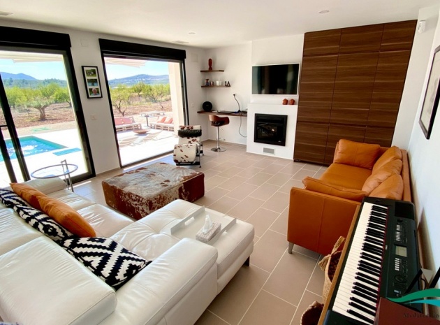 Wiederverkauf - Villa - La Romana - La Romana Centro