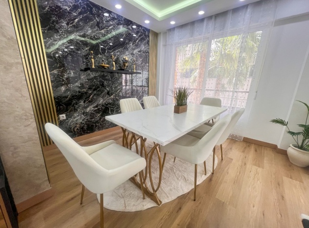 Revente - Appartement - Torrevieja - Torrevieja Centro