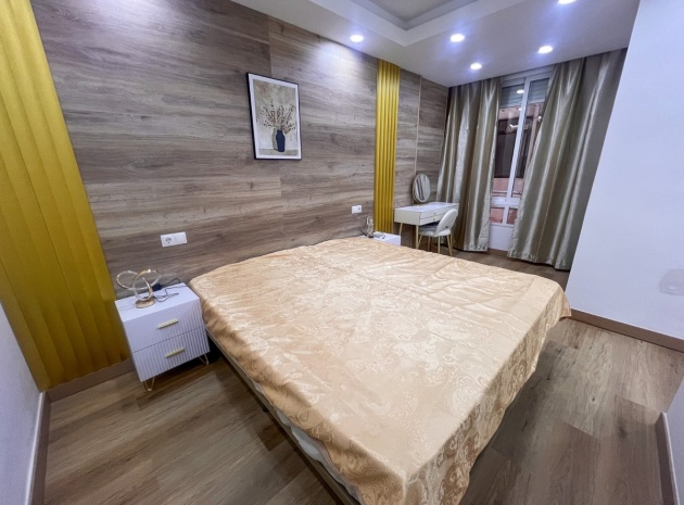 Revente - Appartement - Torrevieja - Torrevieja Centro