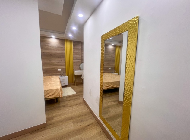 Revente - Appartement - Torrevieja - Torrevieja Centro