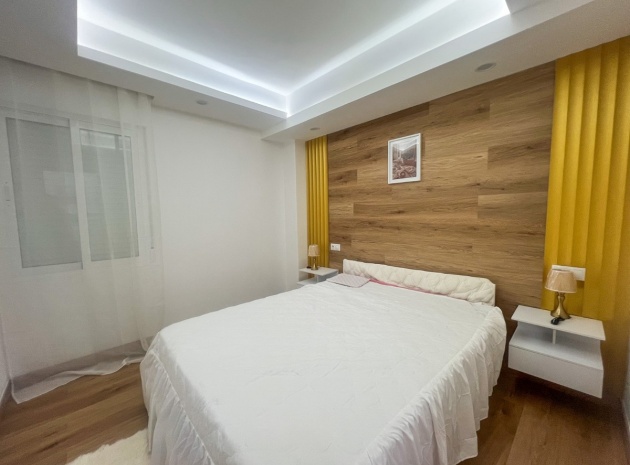Revente - Appartement - Torrevieja - Torrevieja Centro