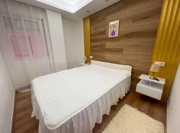 Revente - Appartement - Torrevieja - Torrevieja Centro