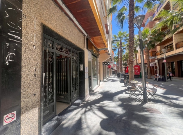 Revente - Appartement - Torrevieja - Torrevieja Centro
