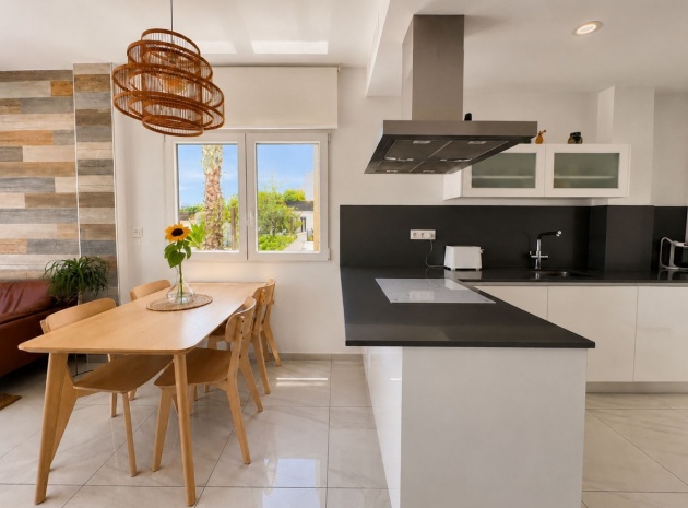 Återförsäljning - Radhus - Orihuela - Los Balcones