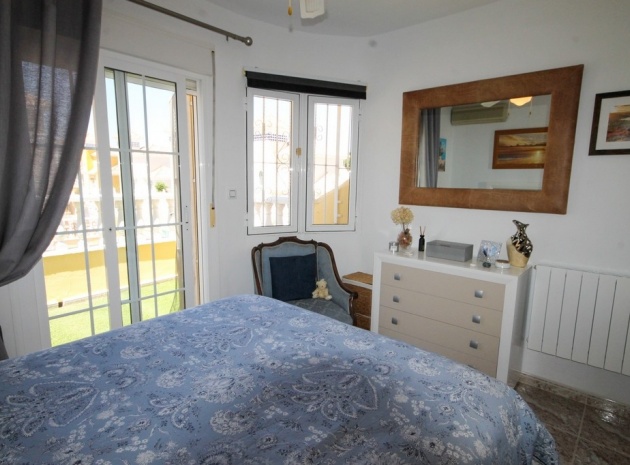 Återförsäljning - Radhus - Villamartin - Costa Blanca South
