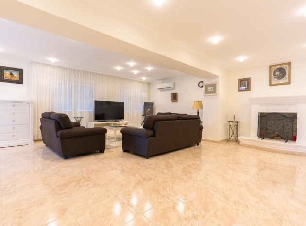 Wiederverkauf - Villa - Orihuela - Los Altos