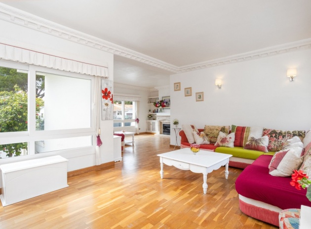 Återförsäljning - Villa - Orihuela - Campoamor