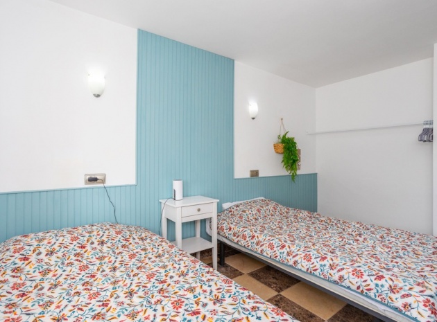Återförsäljning - Villa - Orihuela - Campoamor