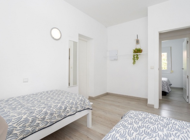 Återförsäljning - Villa - Orihuela - Campoamor