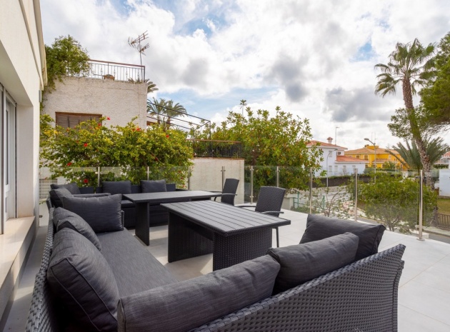 Återförsäljning - Villa - Orihuela - Campoamor