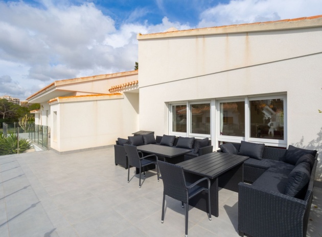 Återförsäljning - Villa - Orihuela - Campoamor
