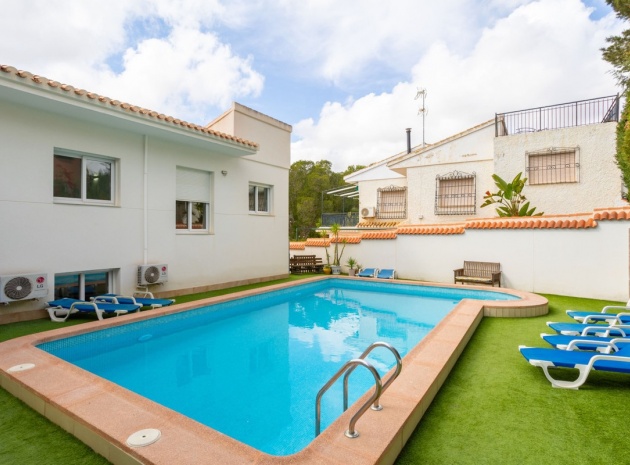 Återförsäljning - Villa - Orihuela - Campoamor