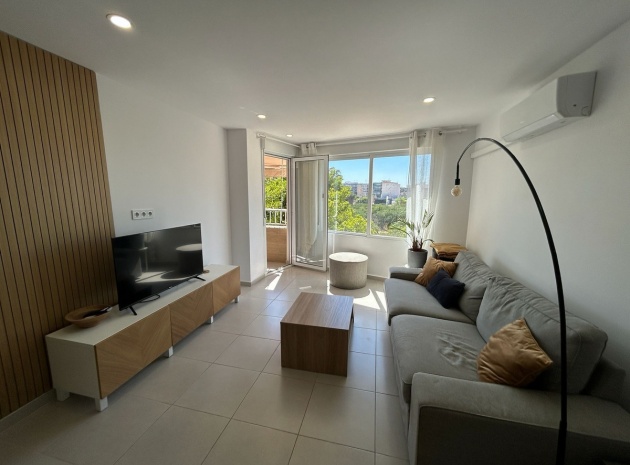 Resale - Apartment - Torrevieja - Torrevieja Centro