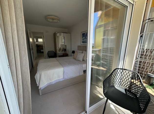 Resale - Apartment - Torrevieja - Torrevieja Centro