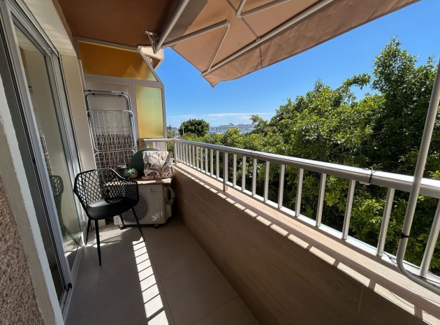 Resale - Apartment - Torrevieja - Torrevieja Centro