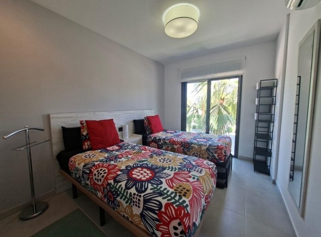 Wiederverkauf - Wohnung - Guardamar del Segura - Urbanización El Raso